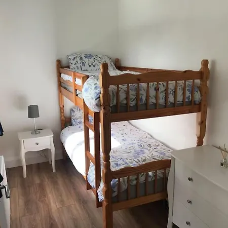 Sarahs Beachouse Ford Court